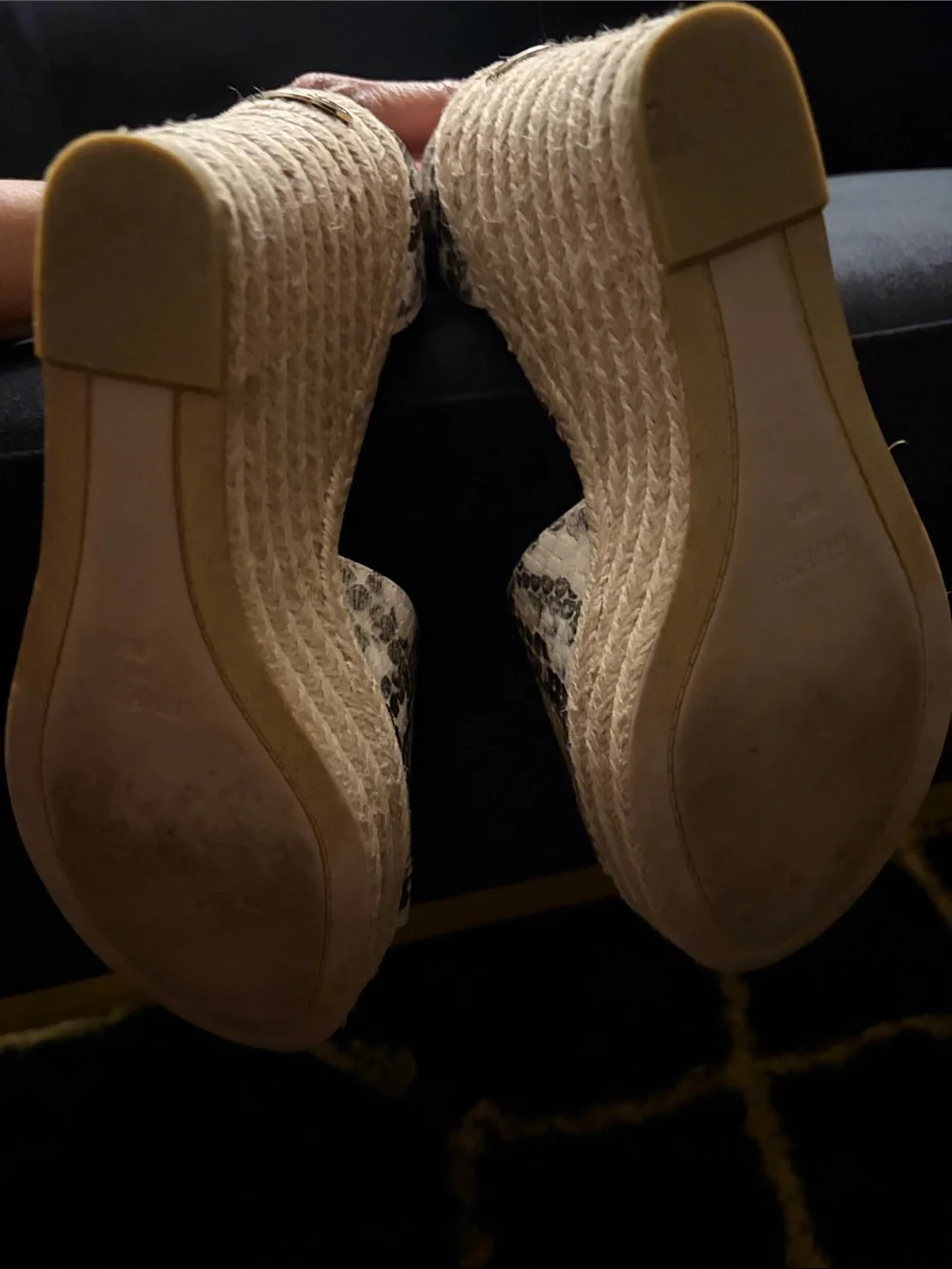 Guess wedge sandals